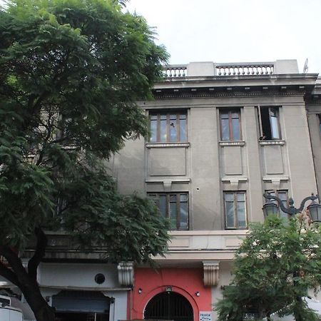Hostal Barrio Brasil Сантяго Екстериор снимка