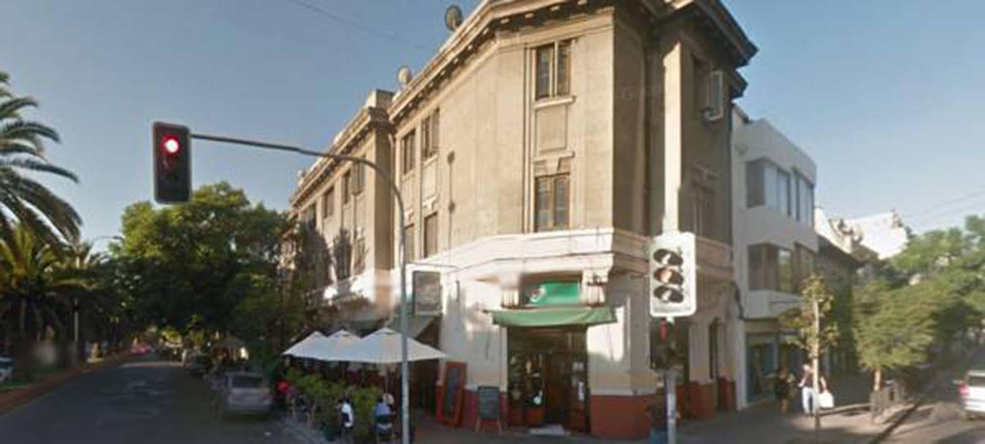 Hostal Barrio Brasil Сантяго Екстериор снимка